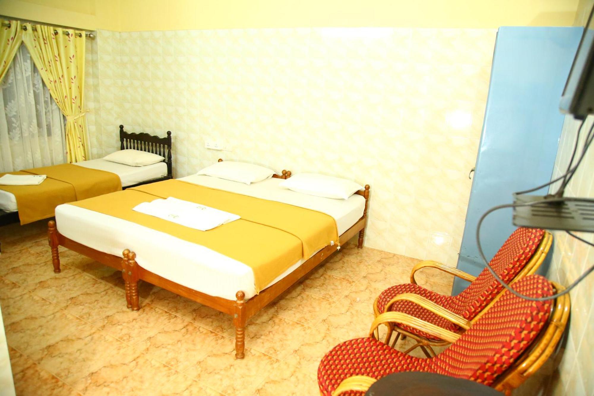 Lake Palace Family Resort Kumarakom Exteriör bild