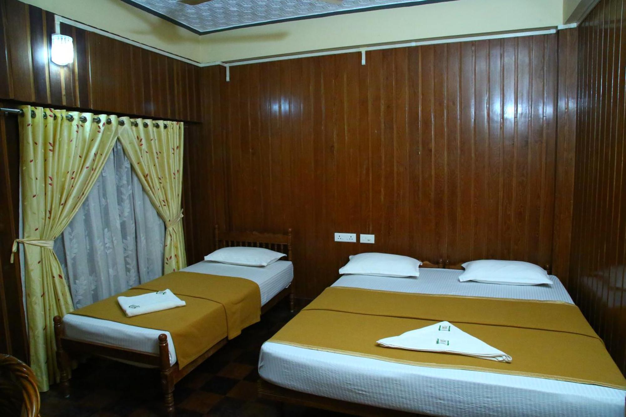 Lake Palace Family Resort Kumarakom Exteriör bild