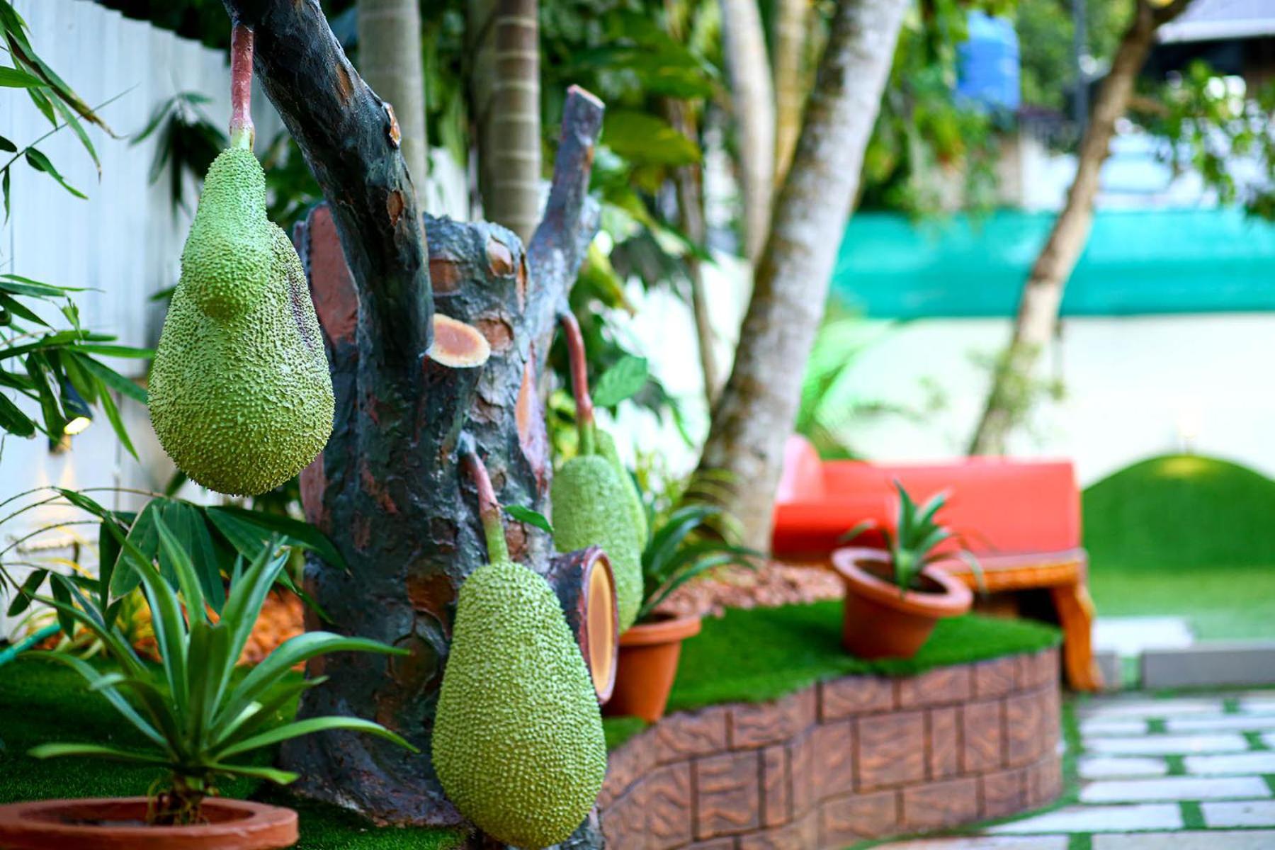 Lake Palace Family Resort Kumarakom Exteriör bild
